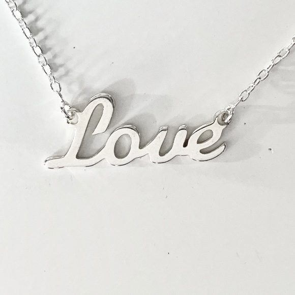 LOVE Name Plate Necklace Pendent in Silver 925 - Picture 6 of 7
